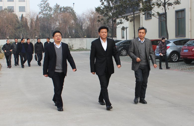 興化市市長(zhǎng)李衛(wèi)國(guó)蒞臨星火參觀指導(dǎo)