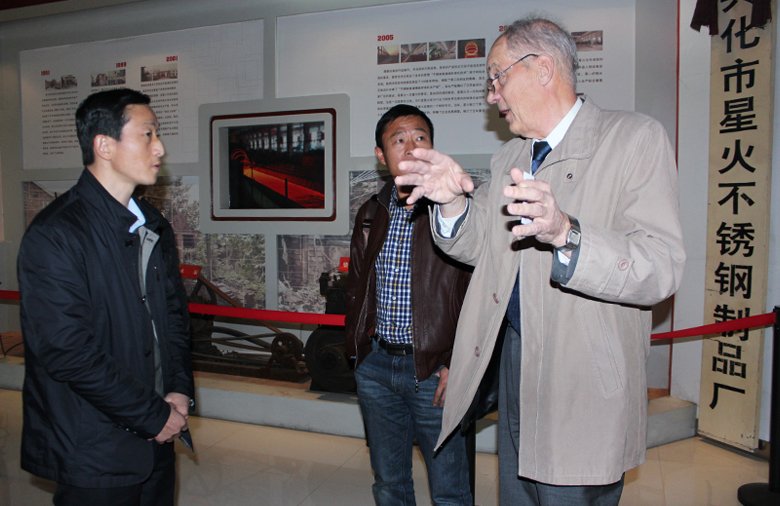 芬蘭不銹鋼金屬材料專(zhuān)家利弗馬先生蒞臨我公司參觀
