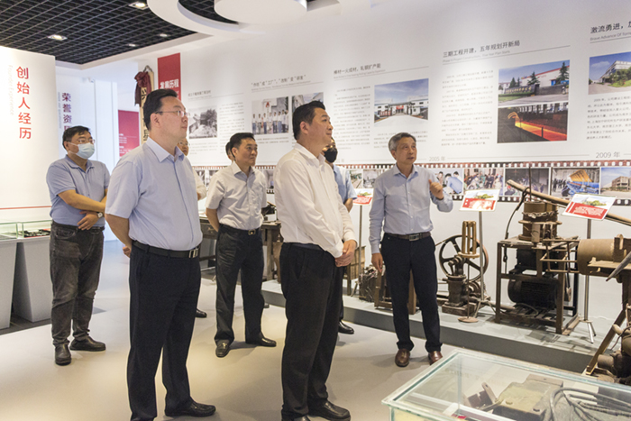 泰州市委常委、統(tǒng)戰(zhàn)部部長張小兵一行蒞臨星火調(diào)研指導(dǎo)