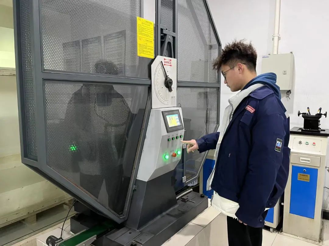 江蘇星火特鋼集團(tuán)有限公司積極開(kāi)展大學(xué)生企業(yè)實(shí)踐活動(dòng)